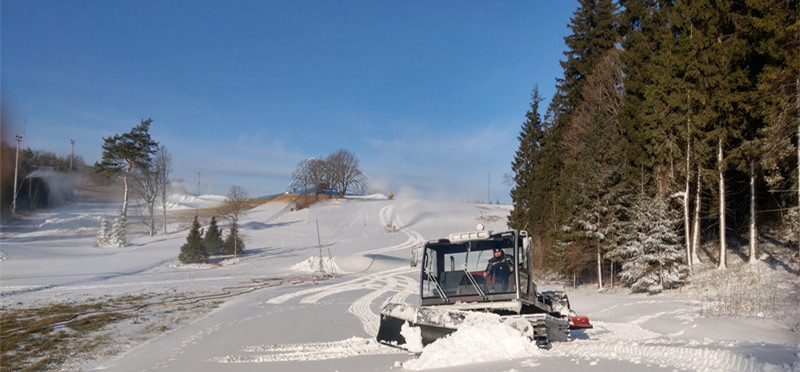 artificial ski resort