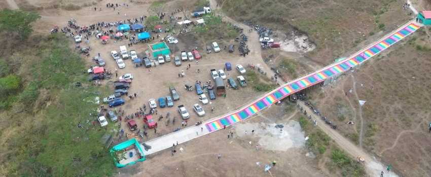 150m long rainbow slope in colombia.png